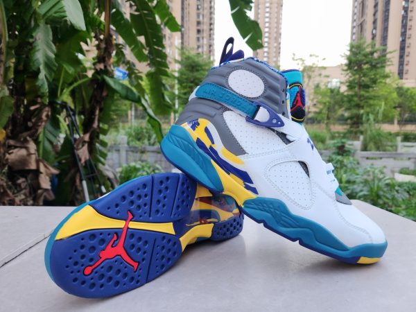 Air Jordan 8 Retro "White aqua"