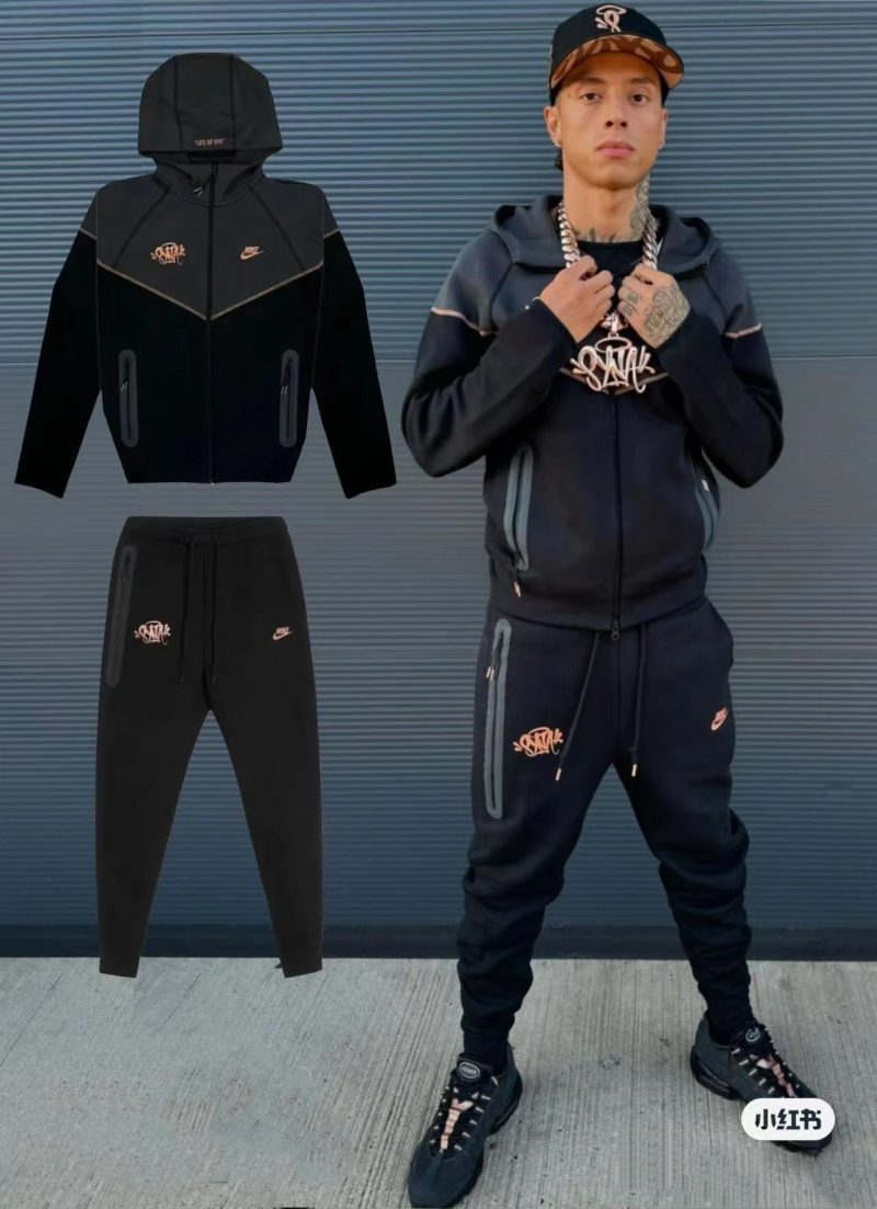 CONJUNTO NIKE TECH FLEECE X SYNA CENTRAL CEE