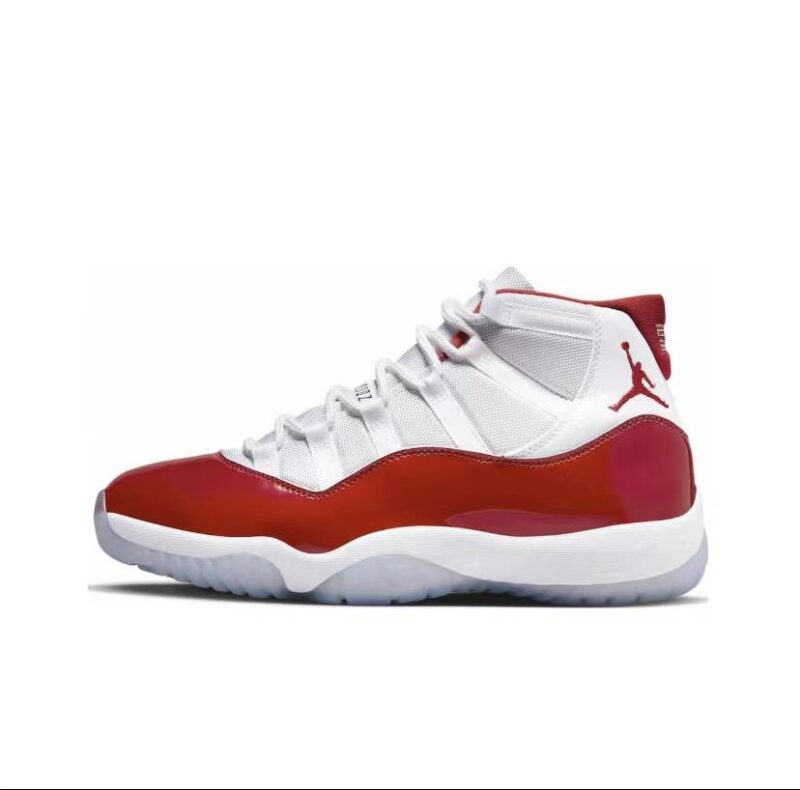 Air Jordan 11 Retro "Cherry"