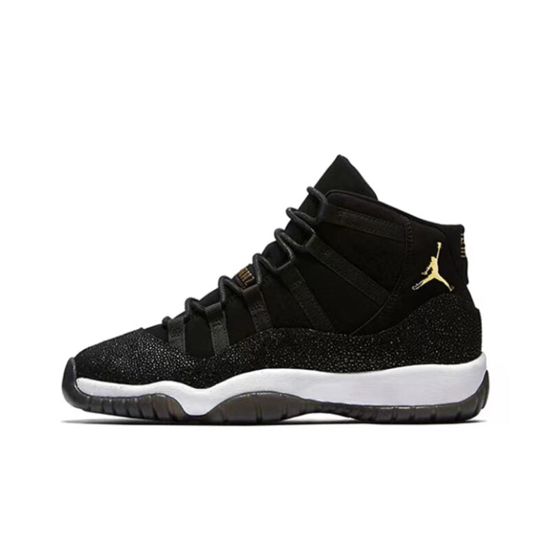 Air Jordan 11 Retro "Heiress Black Stingray"
