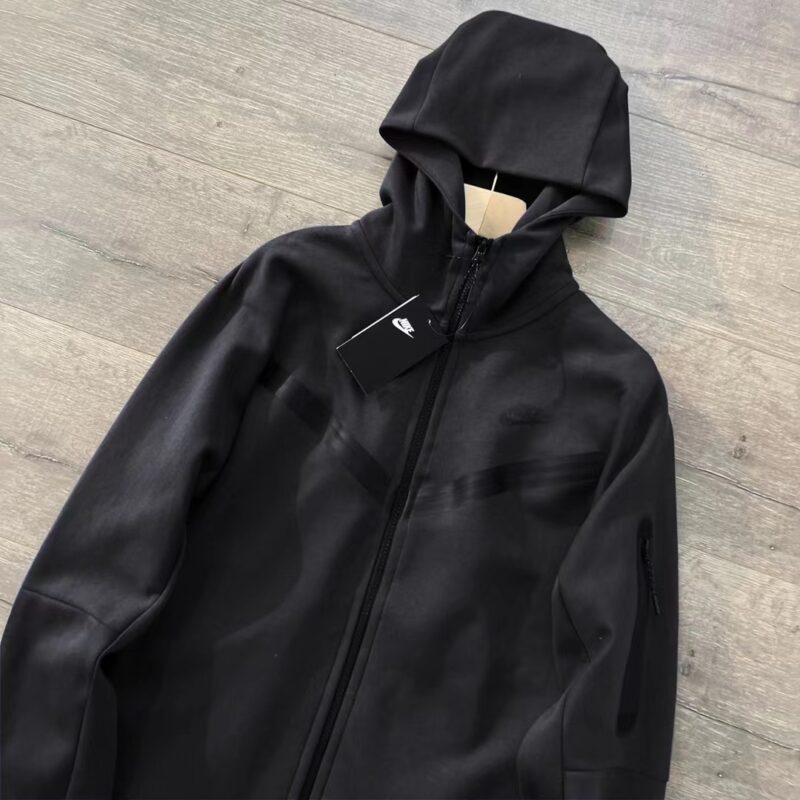 POLERON NIKE TECH FLEECE NEGRO