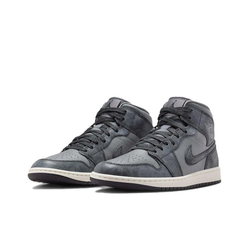 Air Jordan 1 Mid "Distressed Smoke Grey"
