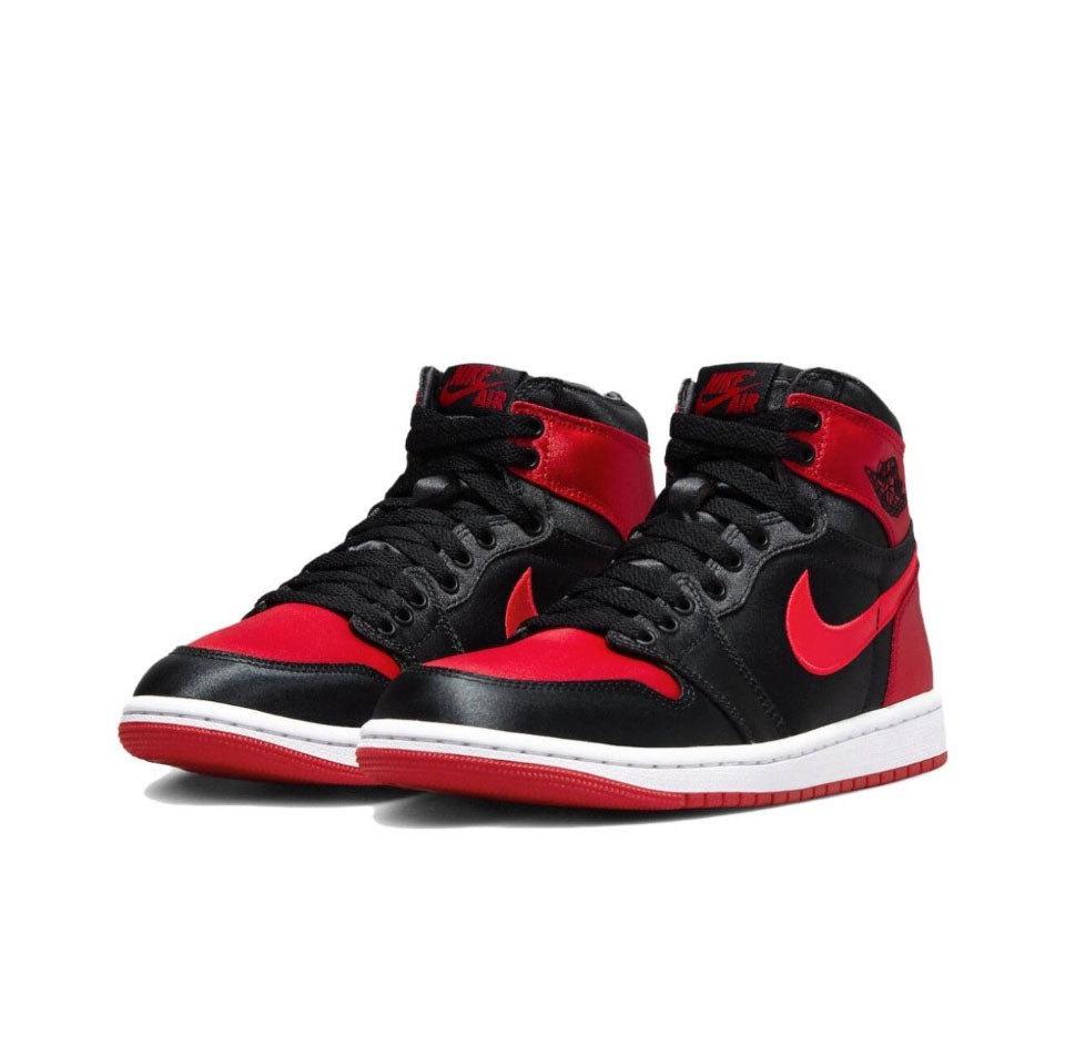 Air Jordan 1 Retro High OG "Satin Bred"