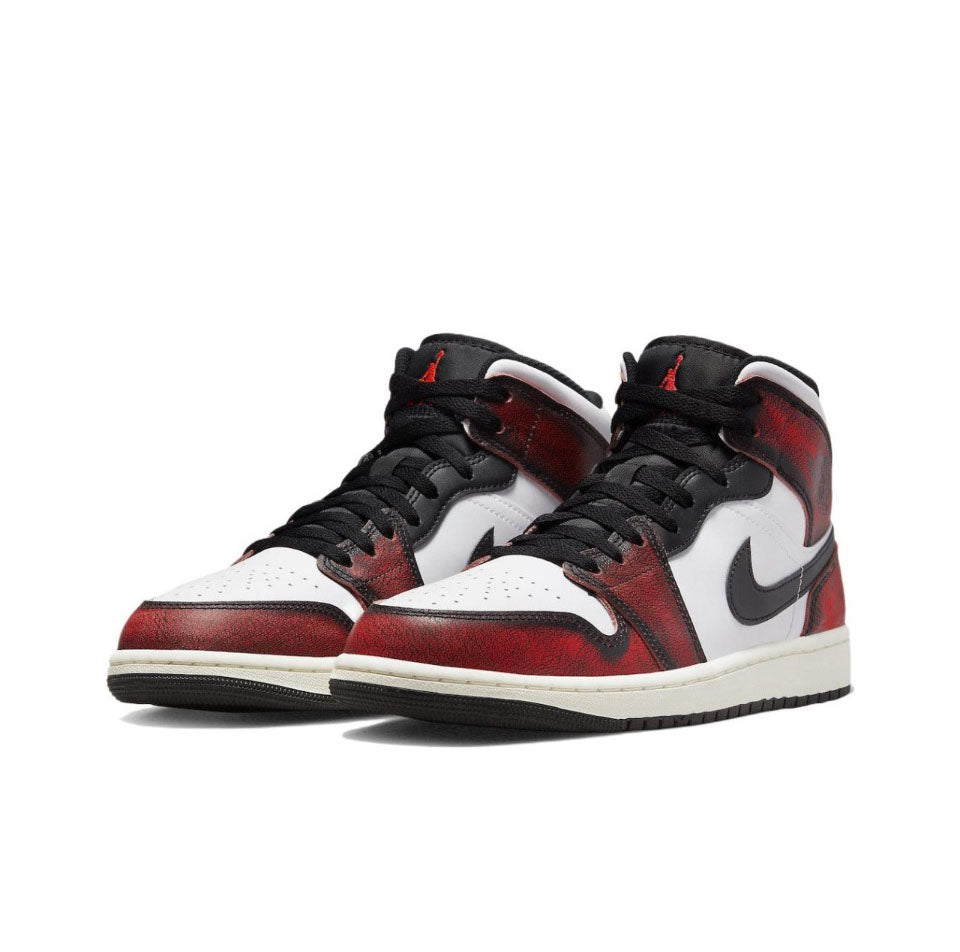 Air Jordan 1 Mid SE "Wear-Away Chicago"