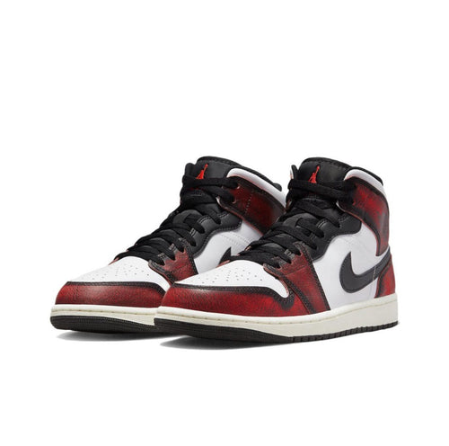 Air Jordan 1 Mid SE "Wear-Away Chicago"