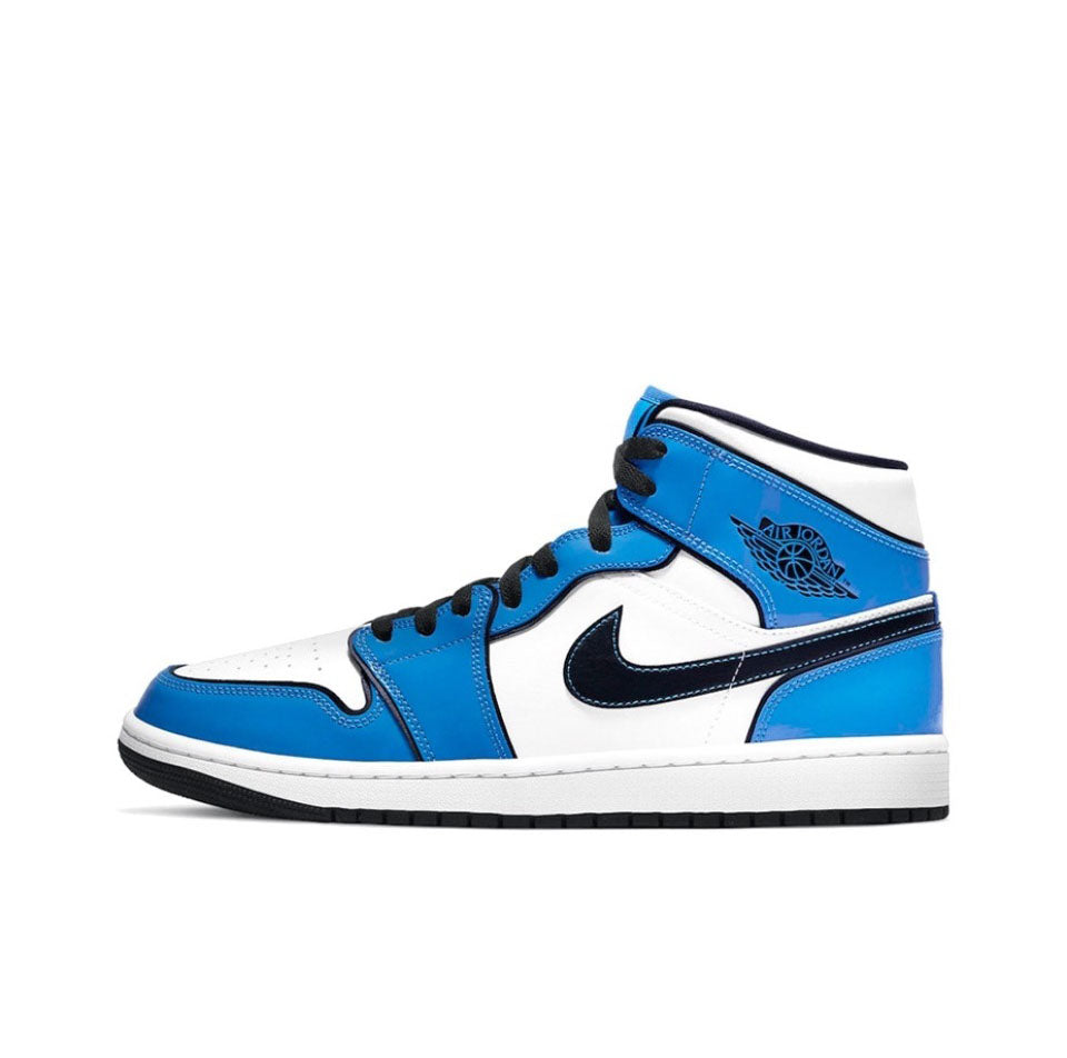 Air Jordan 1 Mid SE "Signal Blue"