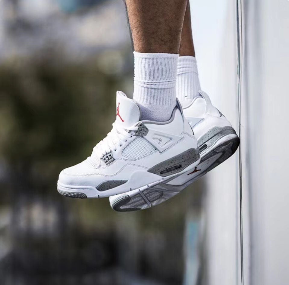 Air Jordan 4 Retro  "White Oreo"