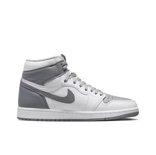 Air Jordan 1 Retro High OG "Stealth"