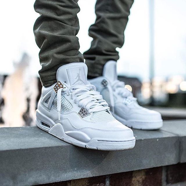 Air Jordan 4 Retro "Pure Money"