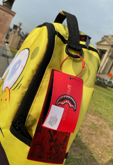 MOCHILA SPRAYGROUND X BOB ESPONJA