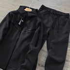 CONJUNTO NIKE TECH FLEECE NEGRO